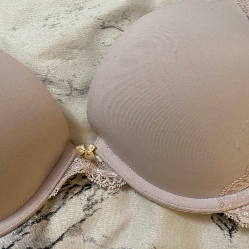 Victorias secret light lilac push up bra